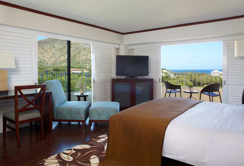 Best-Hotels-in-Honolulu-HI-Lotus