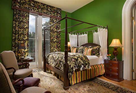 Best-Hotels-in-Savannah-GA-Hamilton-Turner