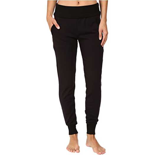 Best-Sweatpants-for-Women-Beyond-Yoga