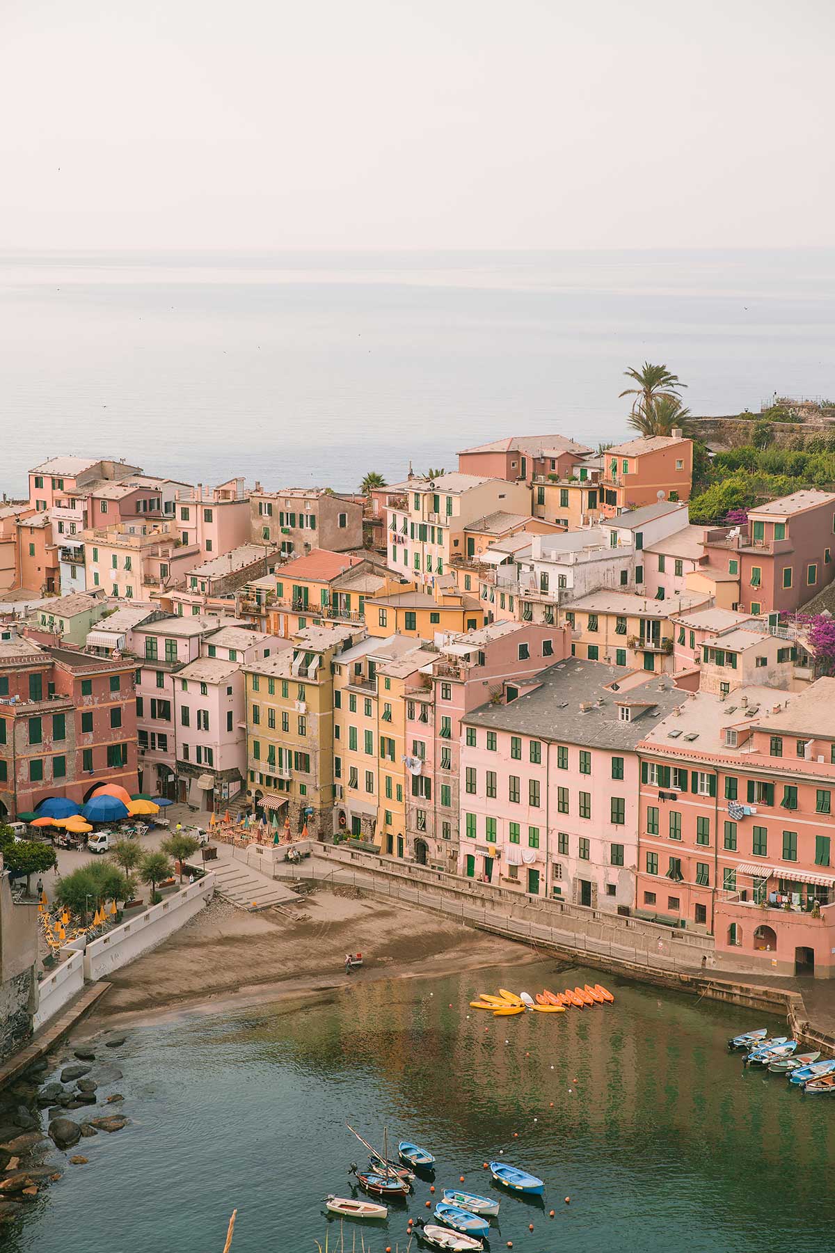 25 Photos That Show The Unique Beauty Of Cinque Terre