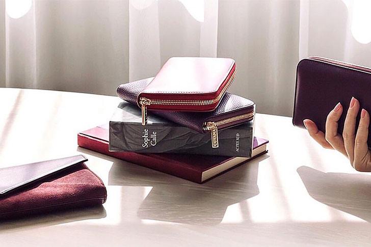 The Best Travel Wallets to Organize Your Vacation Essentials (2021)