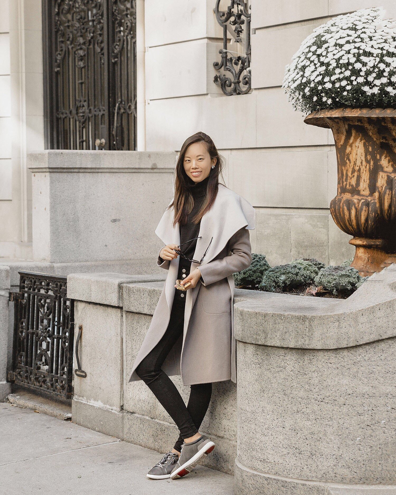 The 5 Best Duster Coats to Dust Those Shoulders Off! (2021)