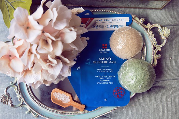 cleansing review with japanese konjac sponge