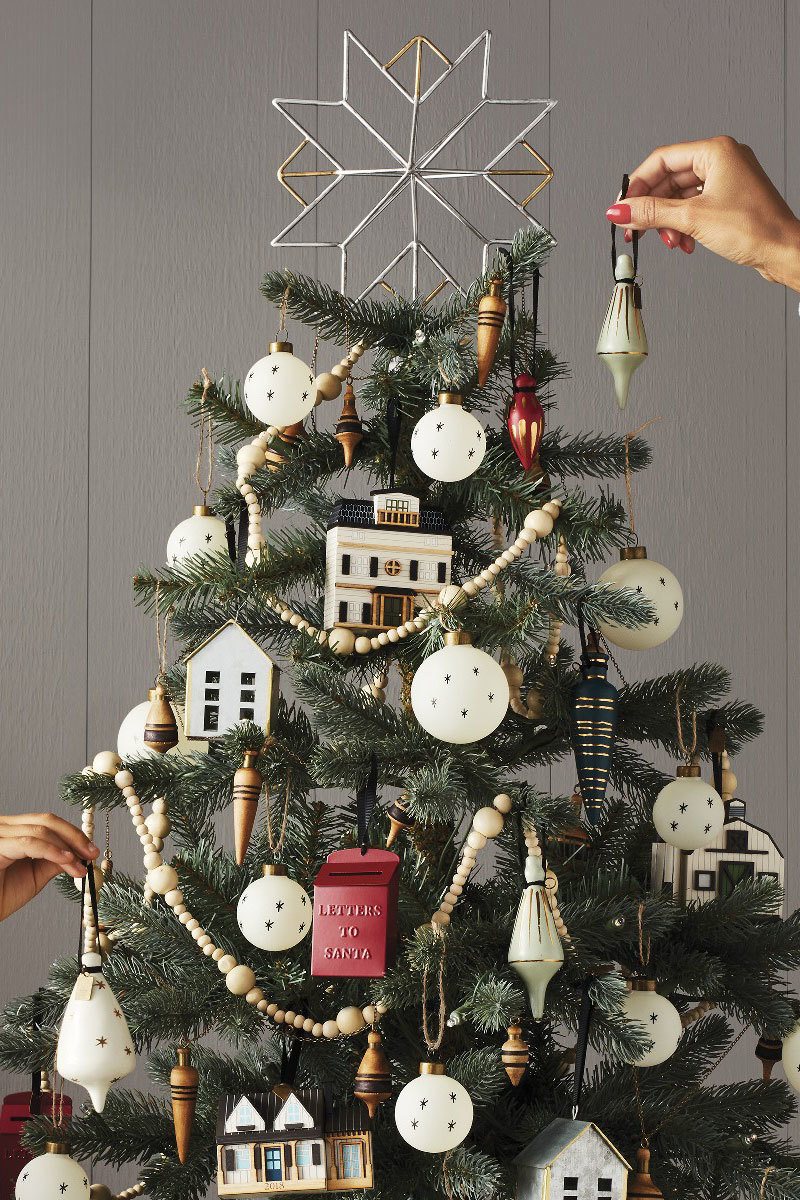 Rustic Christmas Tree Decor Ideas