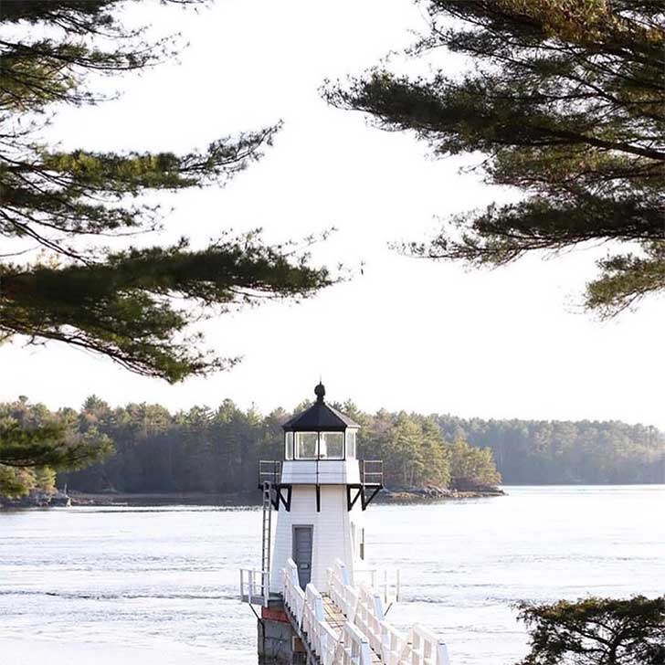 The-Best-Coastal-Drives-in-the-World-Eastern-Maine-light-houses-road-trip