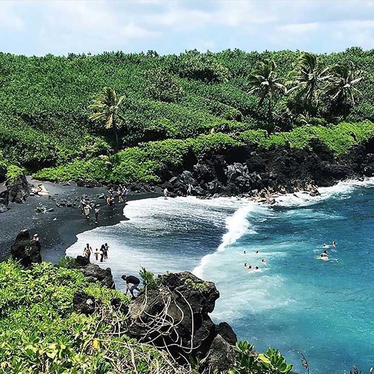 The-Best-Coastal-Drives-in-the-World-Maui-Road-to-Hana-road-trip