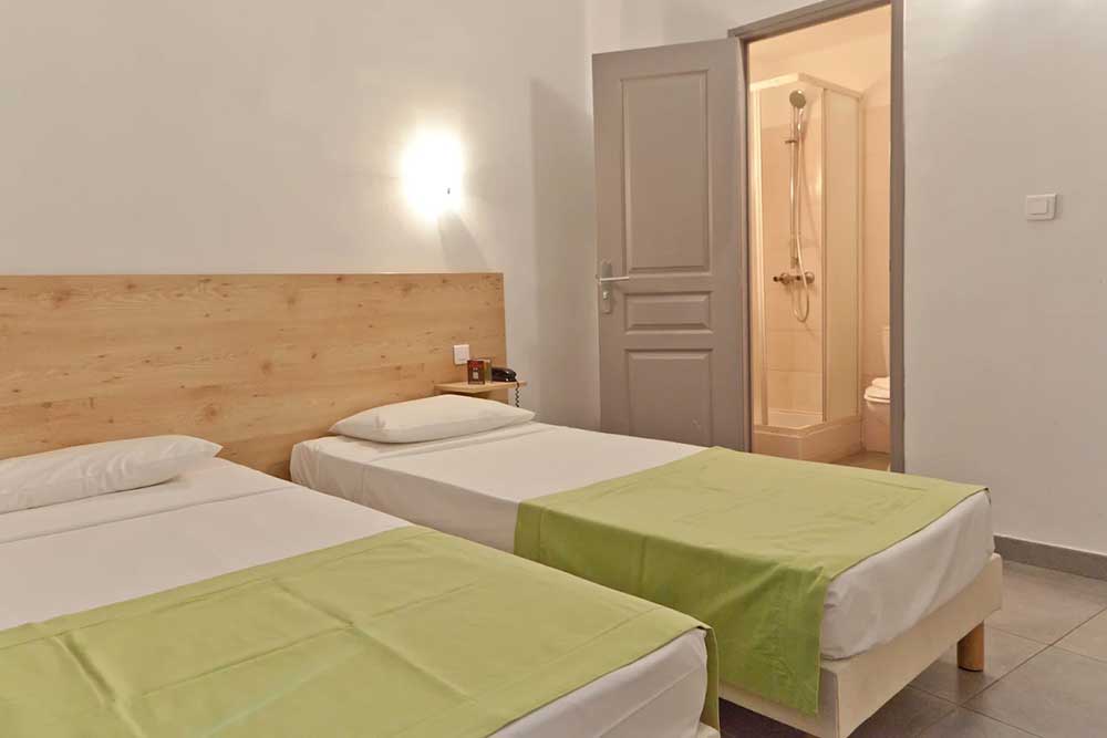 affordable-hotels-in-bastia-hotel-riviera-corsica