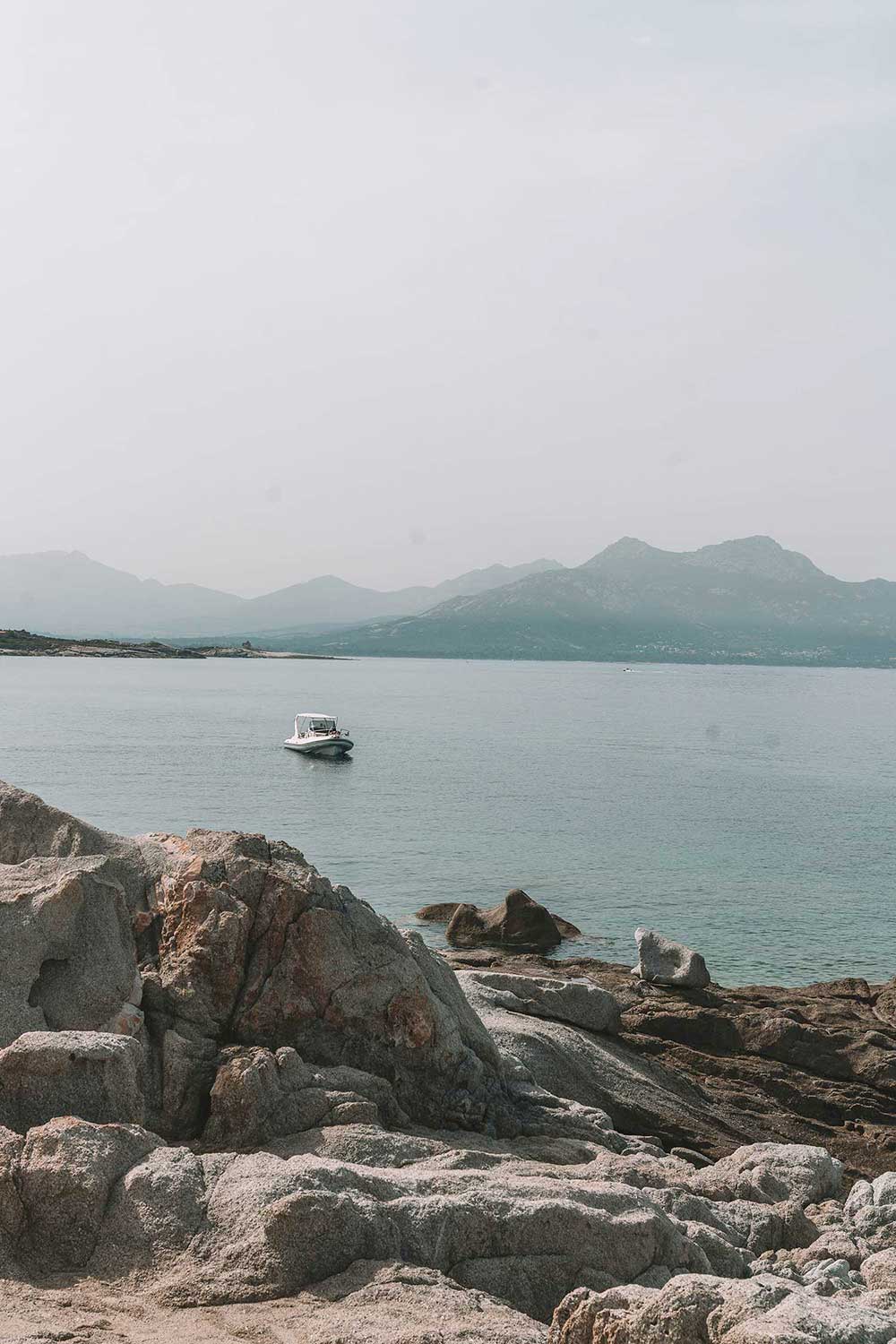 best-beaches-in-calvi-corsica-france-things-to-do