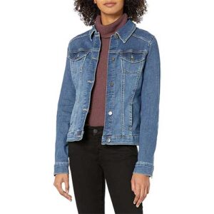 The 12 Best Denim Jackets - Chic & Affordable!