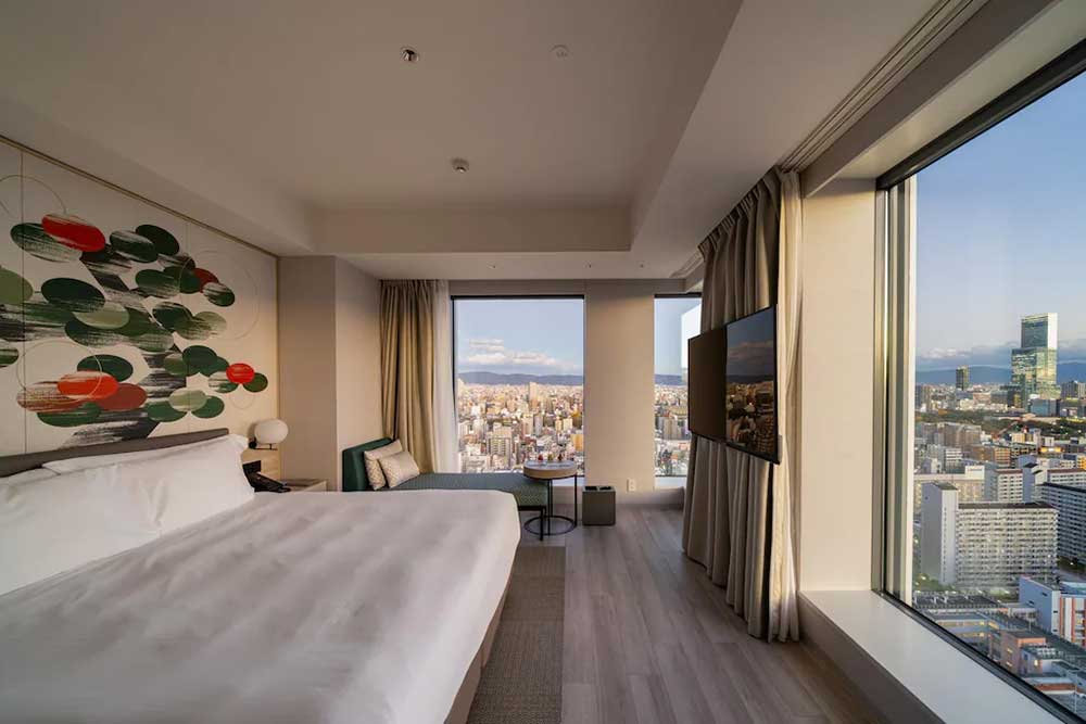 best-luxury-osaka-hotels-centara-grand