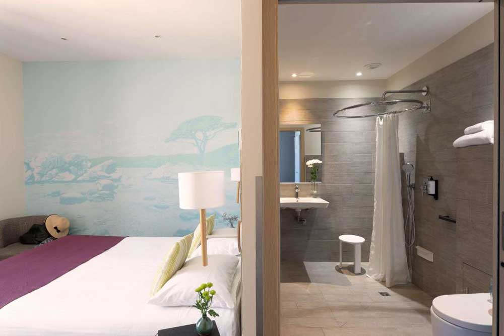 budget-friendly-hotel-in-bonifacio-best-Western-Hotel-du-Roy-d'Aragon--