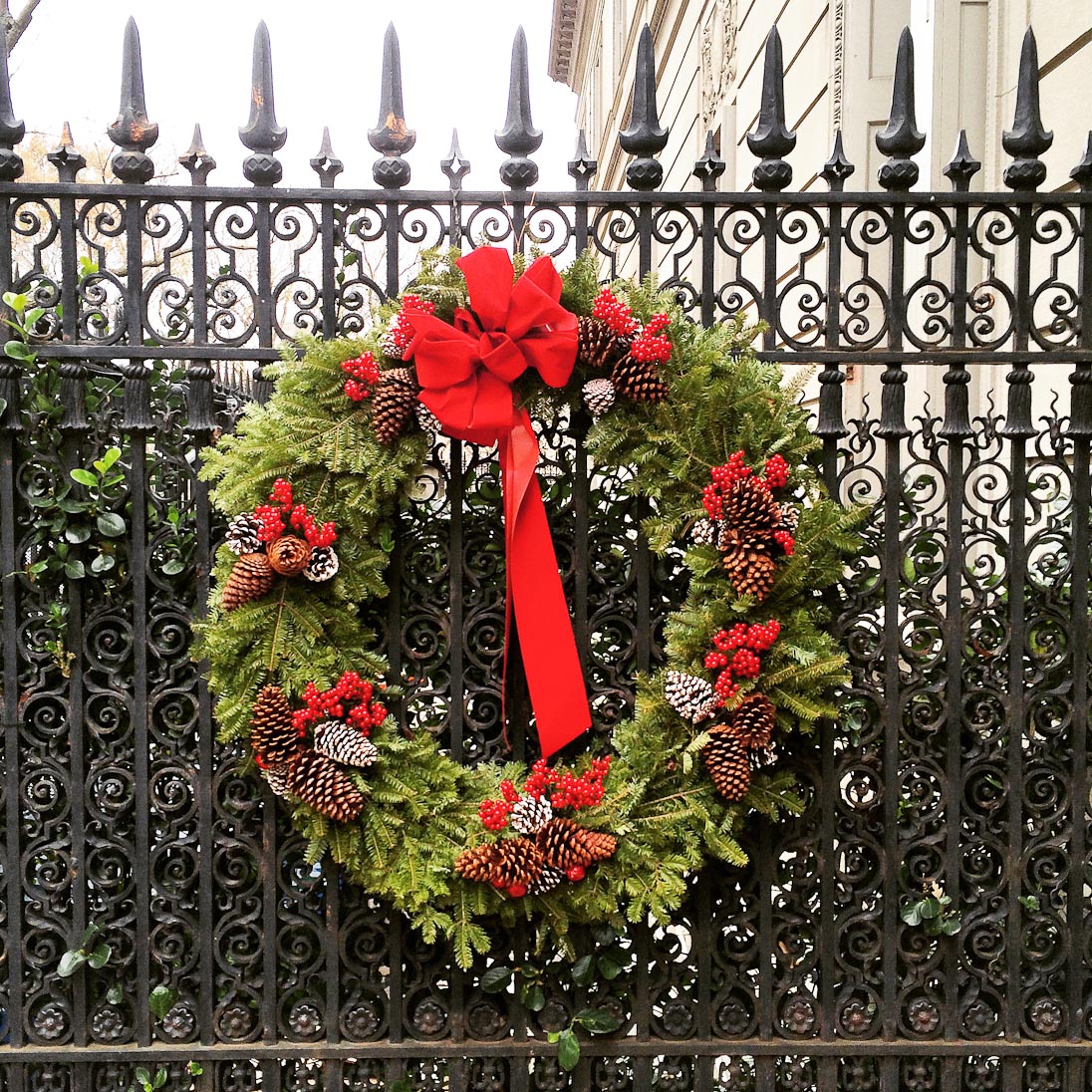 christmas scenes inspiration doors wreaths garland december winter new york city nyc sher she goes shershegoes.com