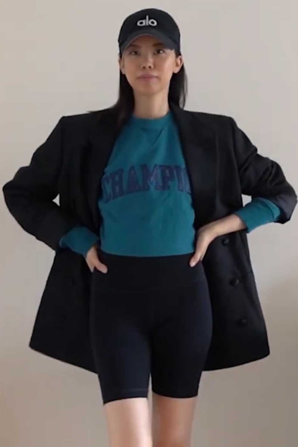 Everlane Perform Leggings, Bike Shorts, and Tank Review – PhD in Clothes