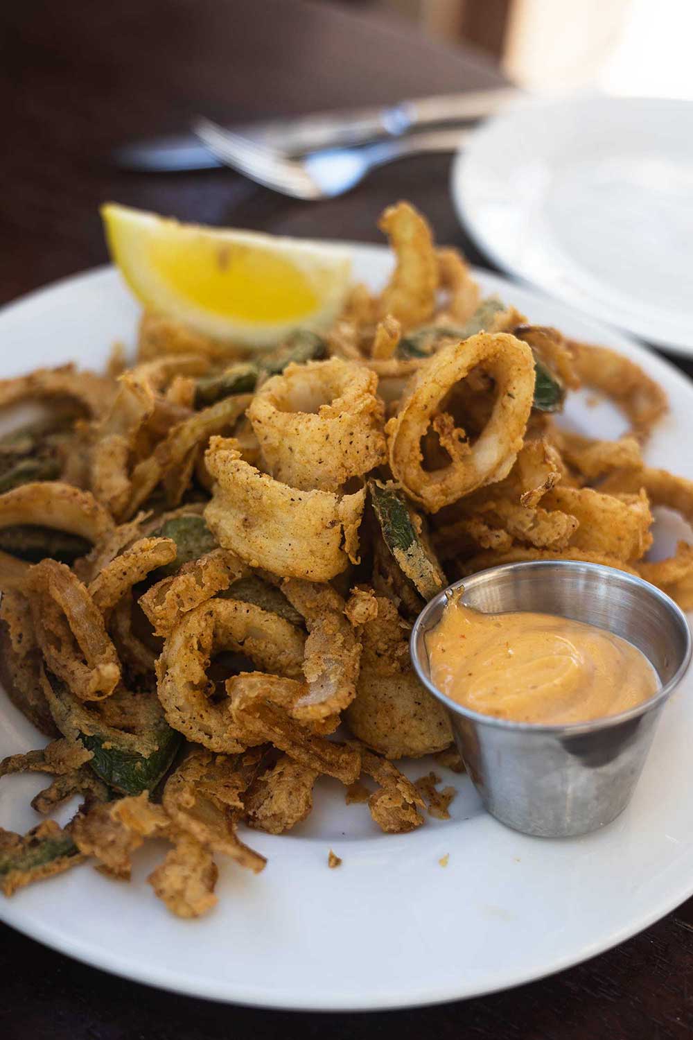 fried-calamari-the-boathouse-at-hendrys-santa-barbara