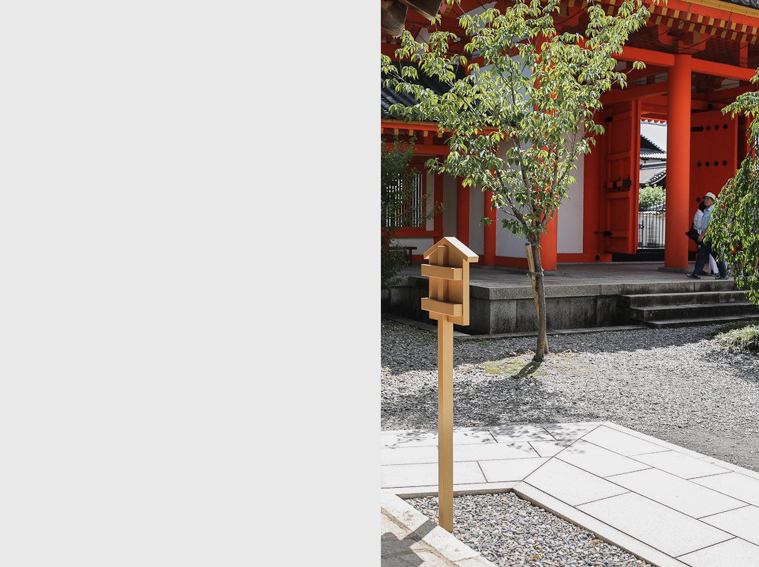 kyoto japan japanese tour tourist travel temple sanjusangendo wooden buddha statues kannon sher she goes orange pray prayer