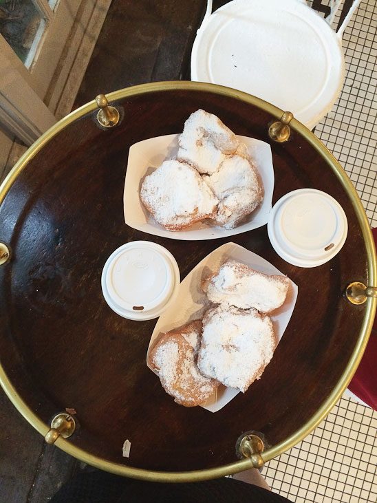 new orleans cafe beignet and cafe au lait french quarter