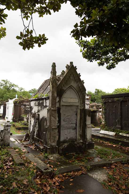 new orleans st louis cemetery voodoo queen