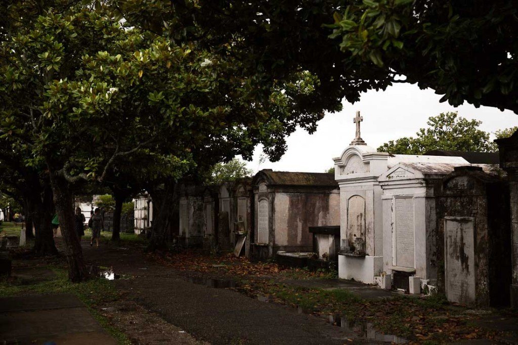 new orleans cemetery free