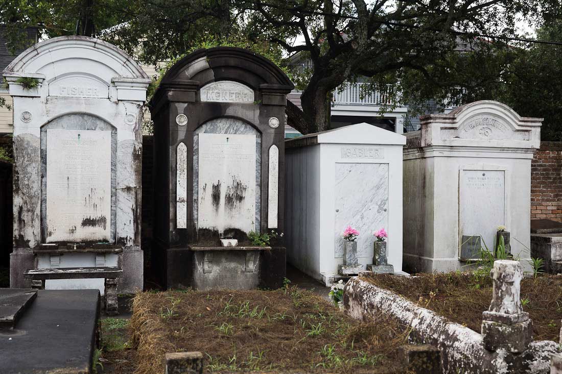 new orleans st louis cemetery voodoo queen