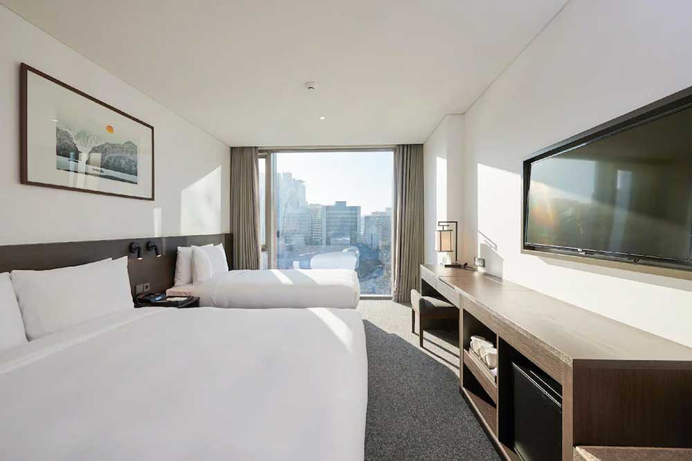 nine-tree-parnas-insadong-best-budget-friendly-seoul-hotels
