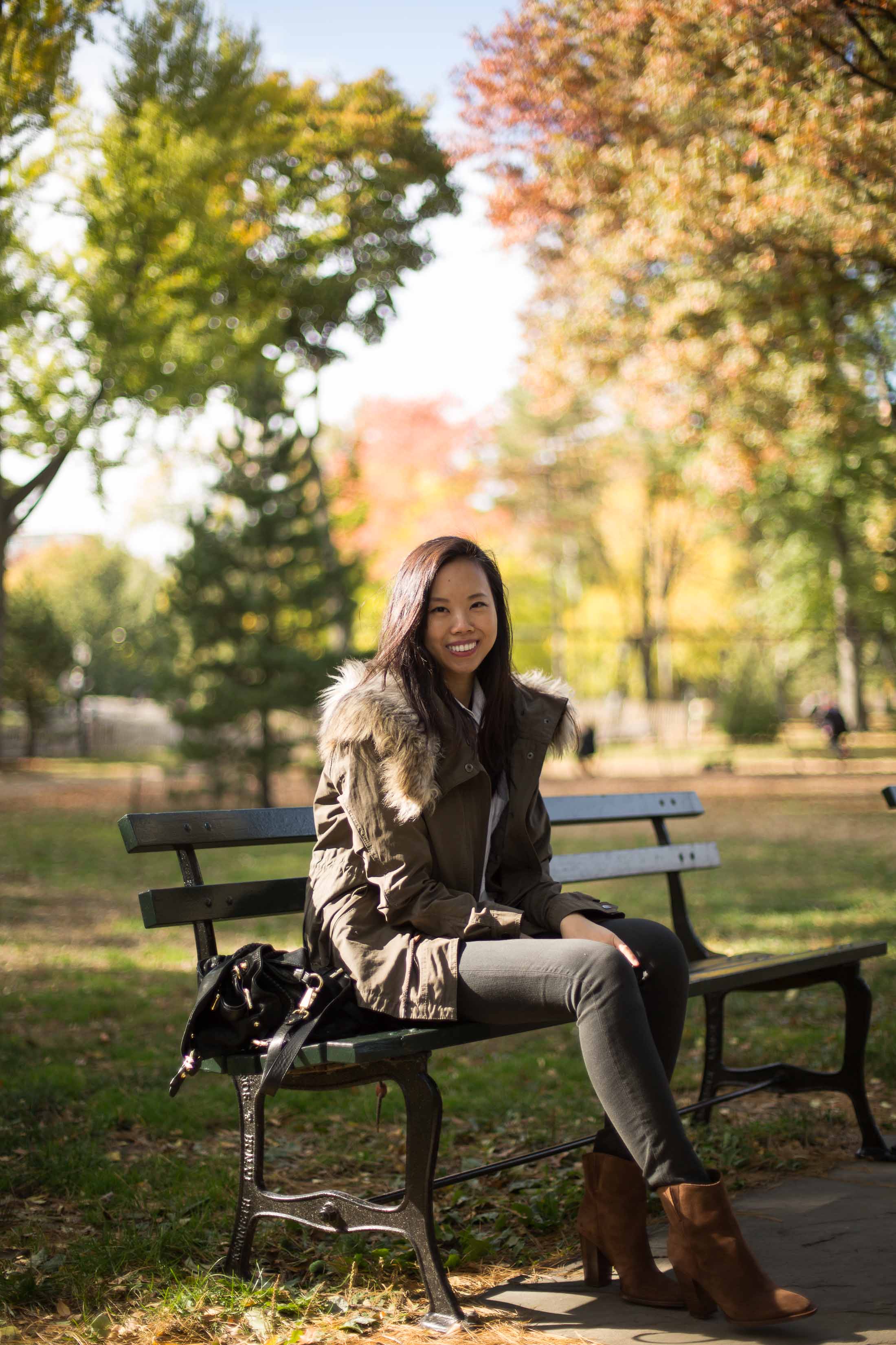 central park in the fall folliage nyc style blogger central park in the fall vince booties rag and bone jeans zara parka sher she goes shershegoes.com