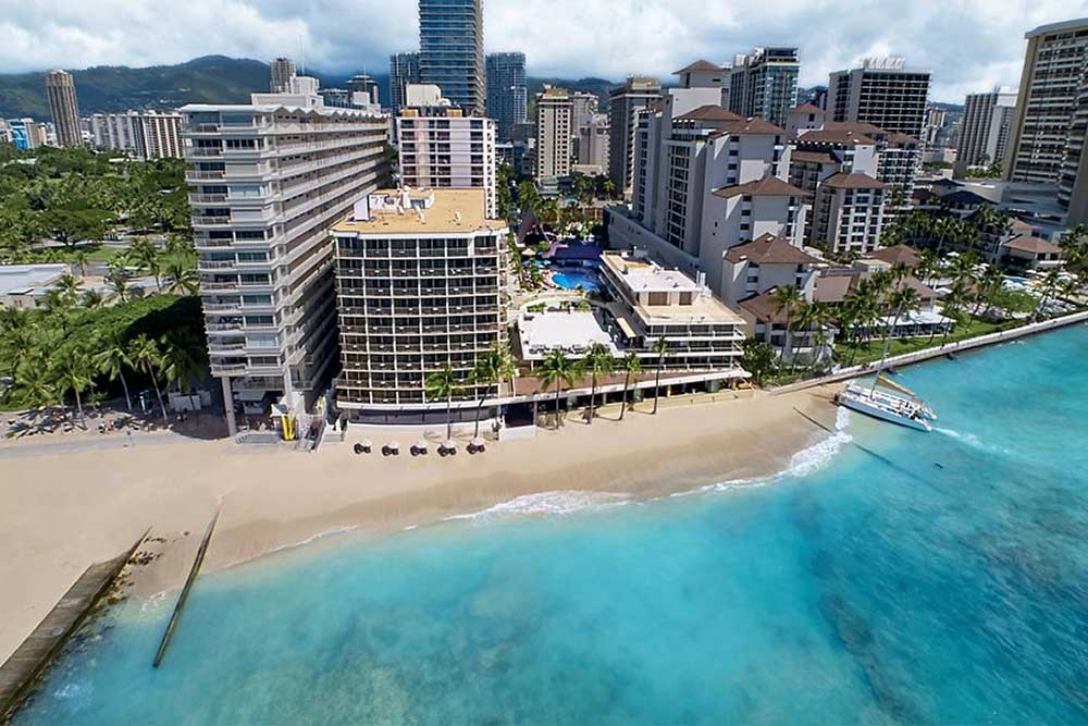 outrigger-reef-waikiki-beachfront-hotel