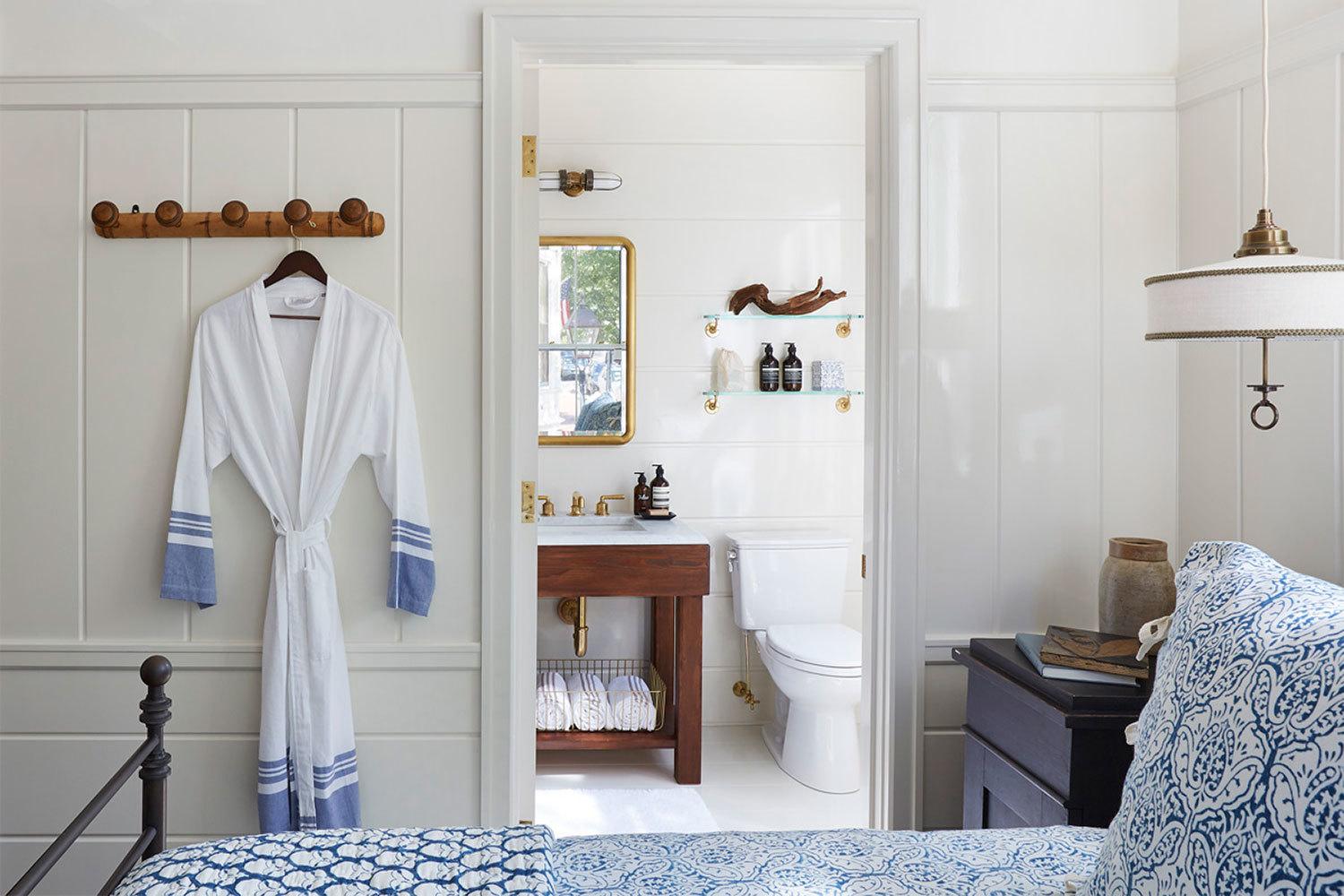 prettiest boutique hotels in downtown Nantucket