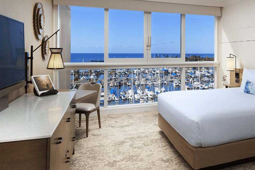 prince-waikiki-hotel-with-ocean-views-of-oahu