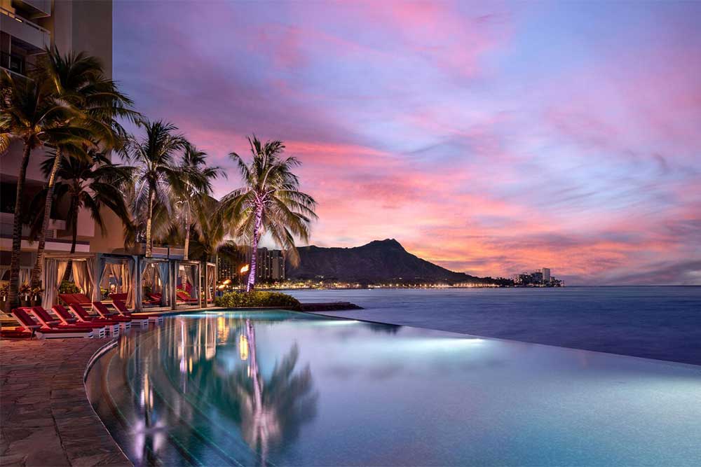 sheraton-waikiki-hotel-on-the-beach