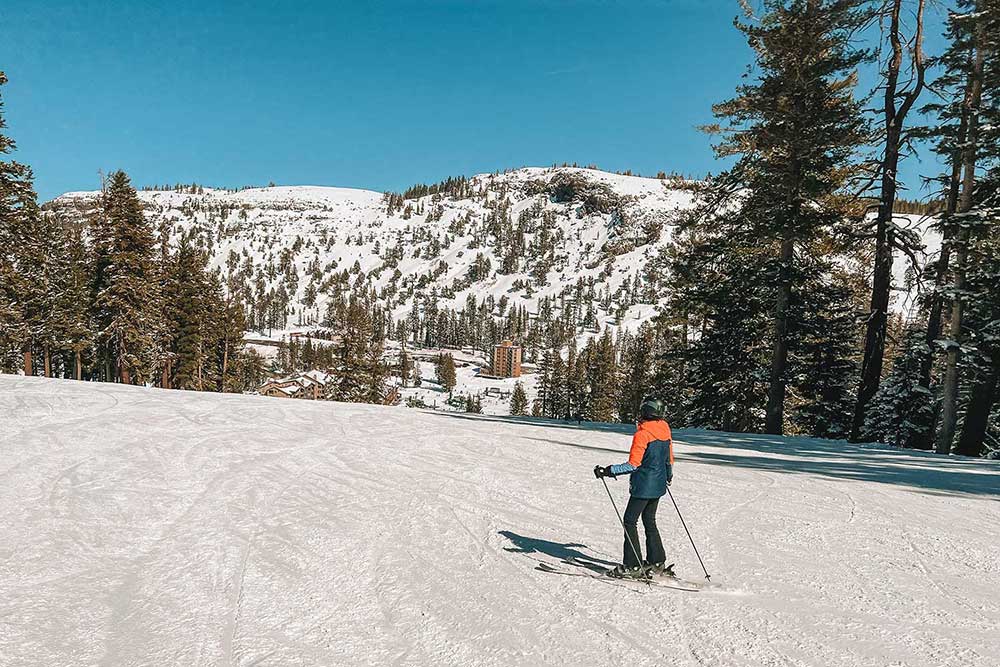 skiing-at-kirkwood-mountain