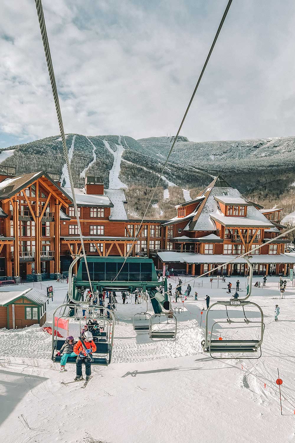 The 14 BEST Things to Do in Stowe, Vermont in Winter!