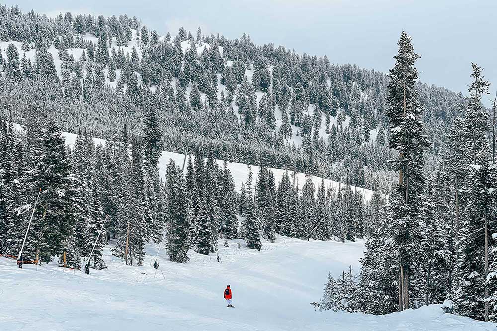 Yellowstone Club, Montana Ski Trail Map Men's Base Layers