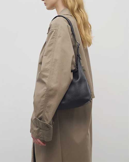 the-row-isa-shoulder-bag-dupe
