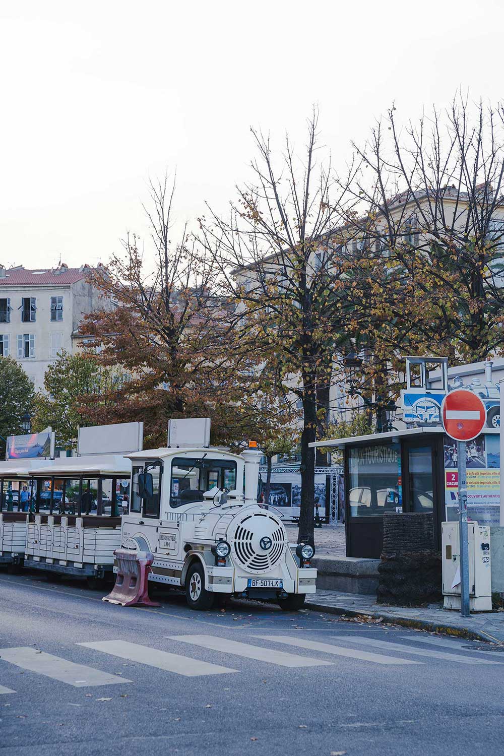 train-in-ajaccio-corsica-things-to-do