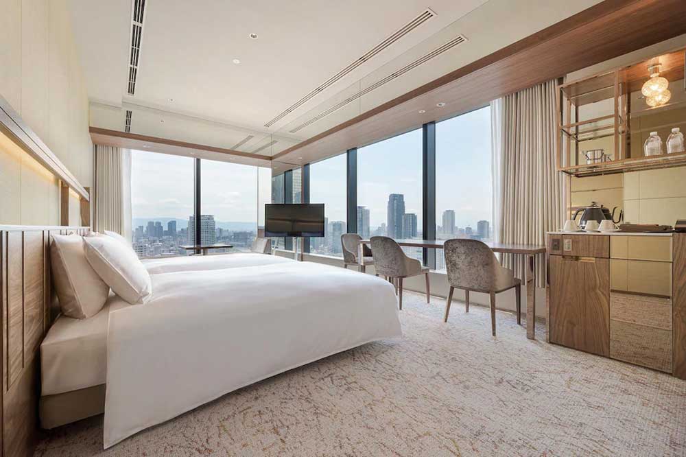 where-to-stay-in-osaka-candeo-hotels-osaka-the-tower